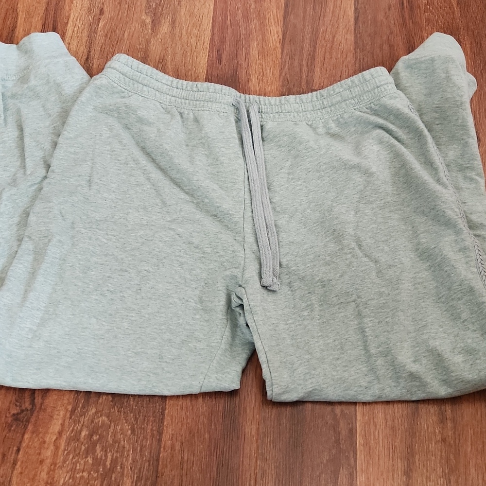Live Love Lounge By Karen Neuburger Sweatshirt and Jogger Set Size Large Petite - Picture 6 of 7